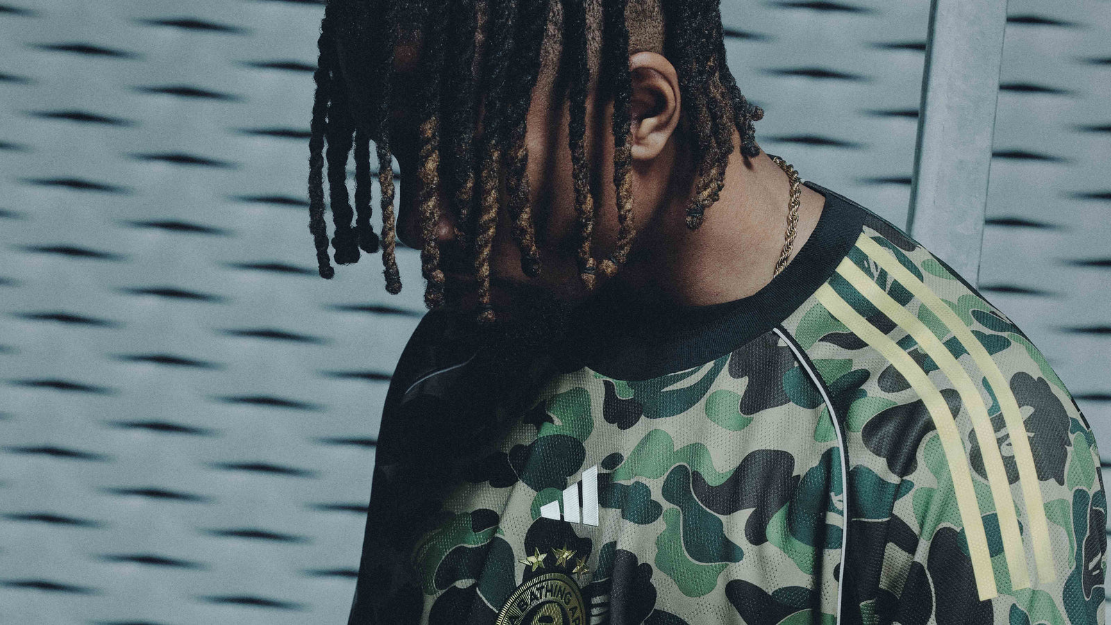 BAPE x adidas: fútbol, calle y hype