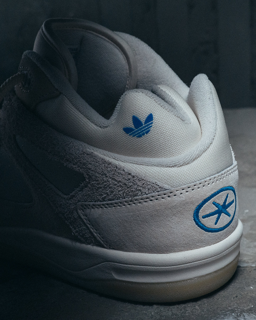 ADIDAS x BAD BUNNY BADBO 1.0 RESILIENCE