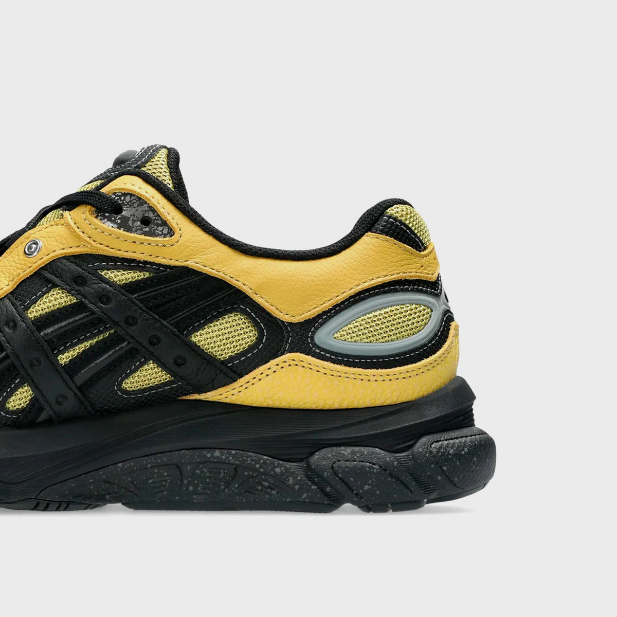 ASICS x HAL STUDIOS GEL-NYC 2.0 — Sulphur / Black