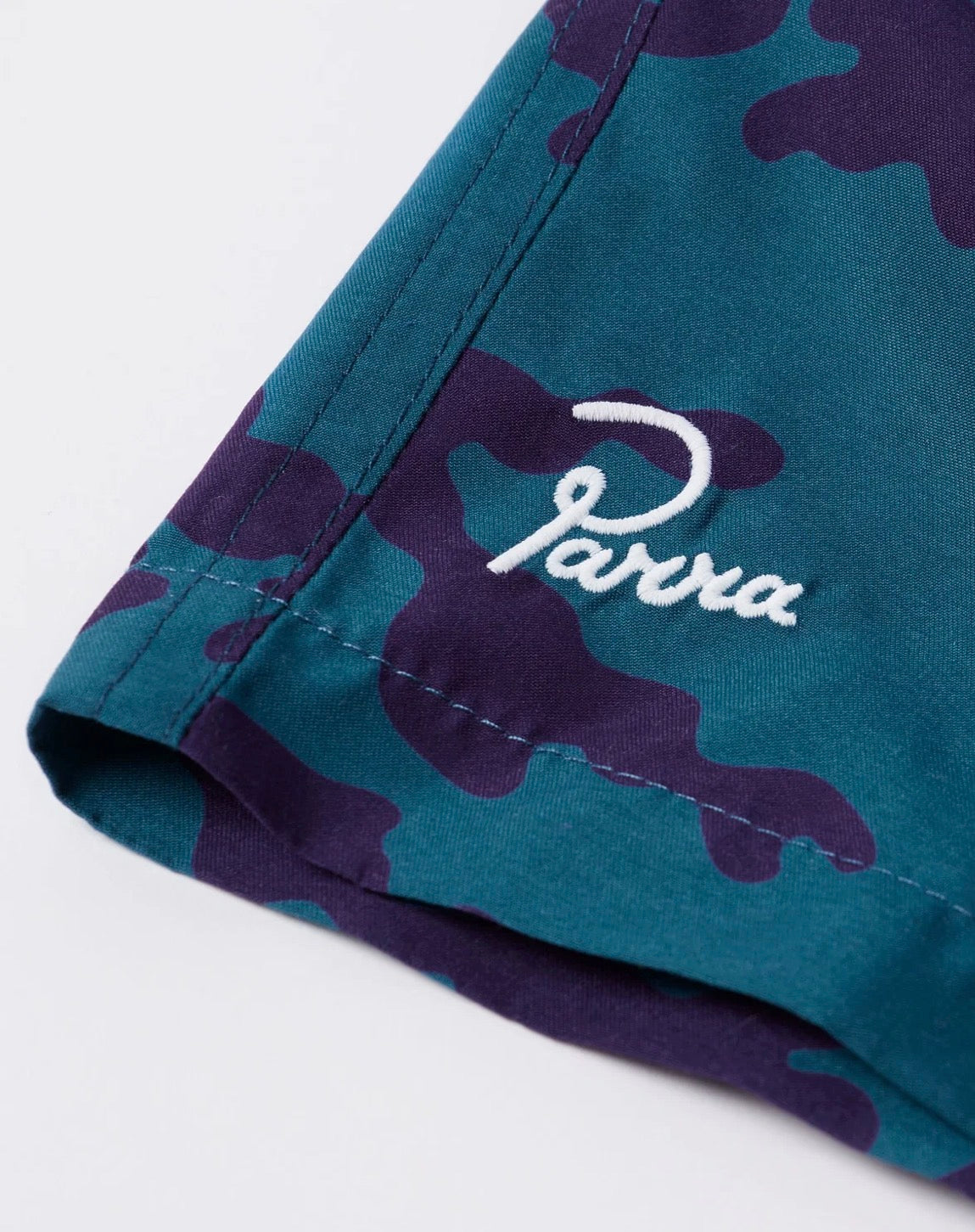 PARRA PURPLE CAMO MAN SWIM SHORTS