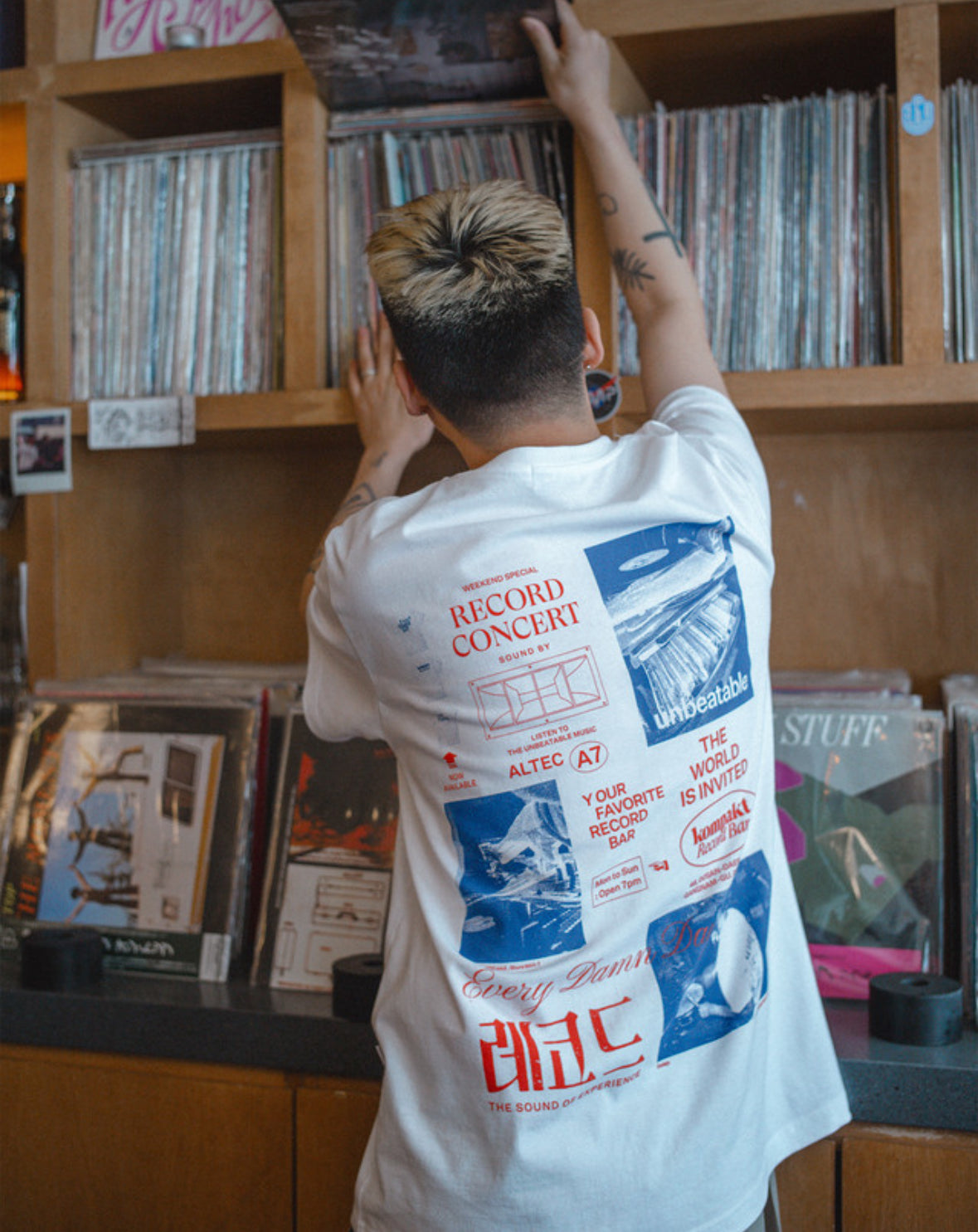 KOMPAKT RECORD BAR POSTER T-SHIRT