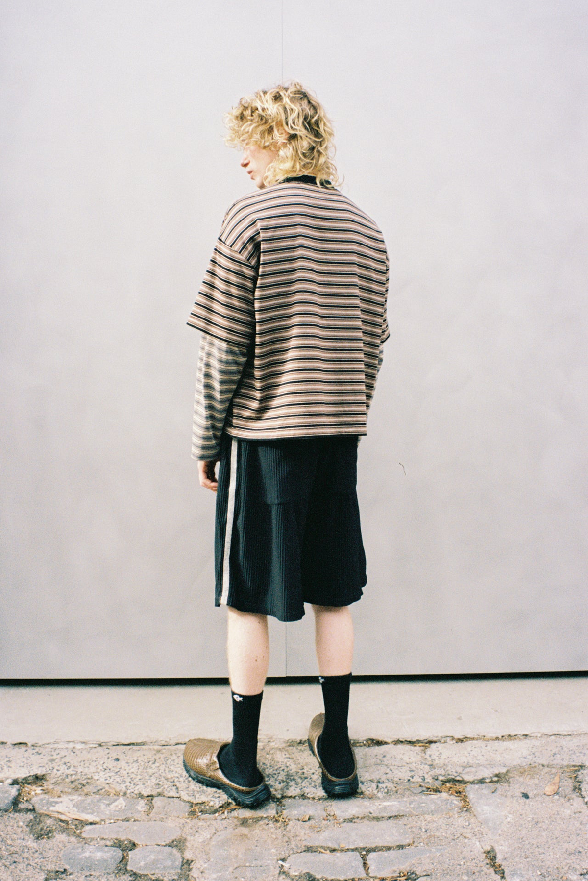 JUNGLES JUNGLES SKELETON STRIPE DOUBLE  SLEEVE TEE