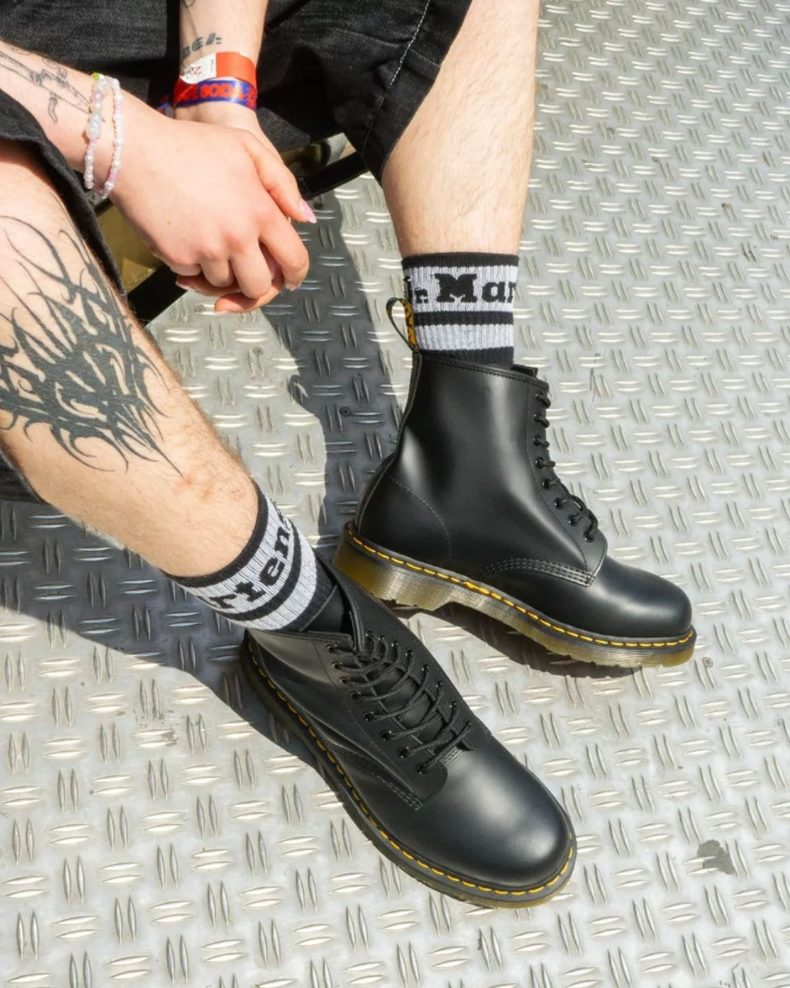 DR.MARTENS 1460 BLACK SMOOTH LEATHER LACE UP BOOTS