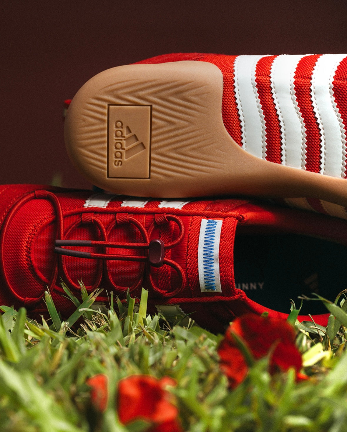 ADIDAS x BAD BUNNY BALLERINA VIVID RED