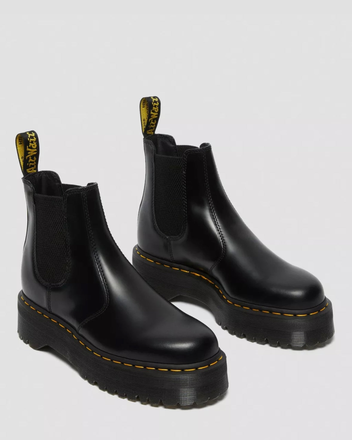DR.MARTENS 2976 BLACK SMOOTH LEATHER PLATFORM CHELSEA BOOTS