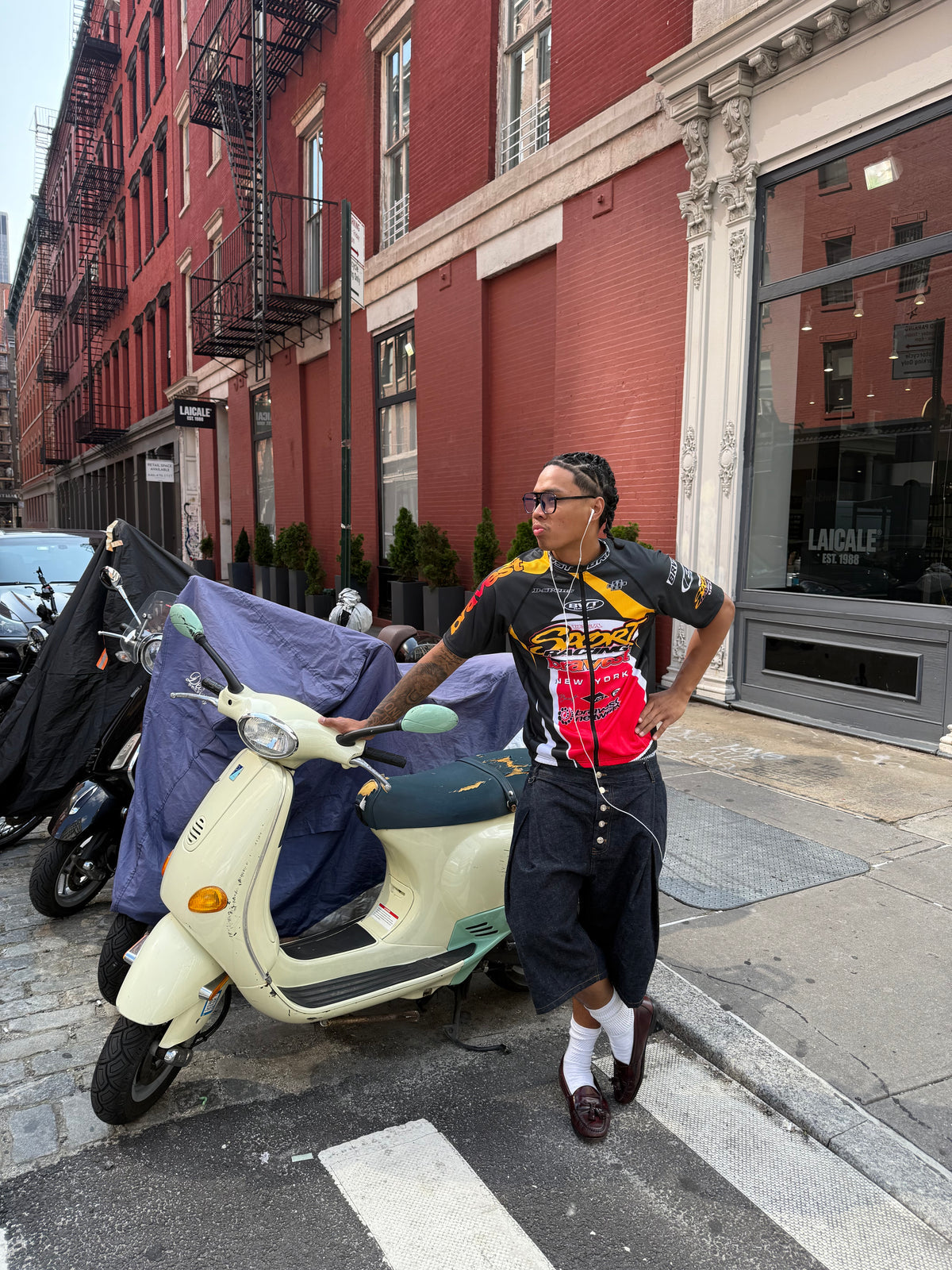 BRAVEST STUDIOS CYCLING JERSEY