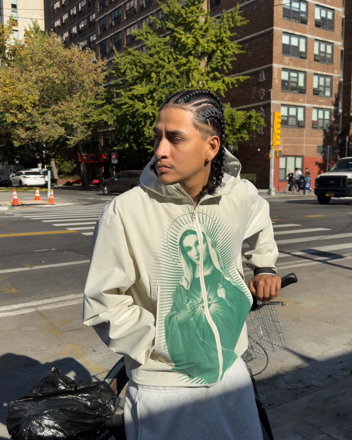 BRAVEST STUDIOS CHAQUETA CREAM MARY SHELL