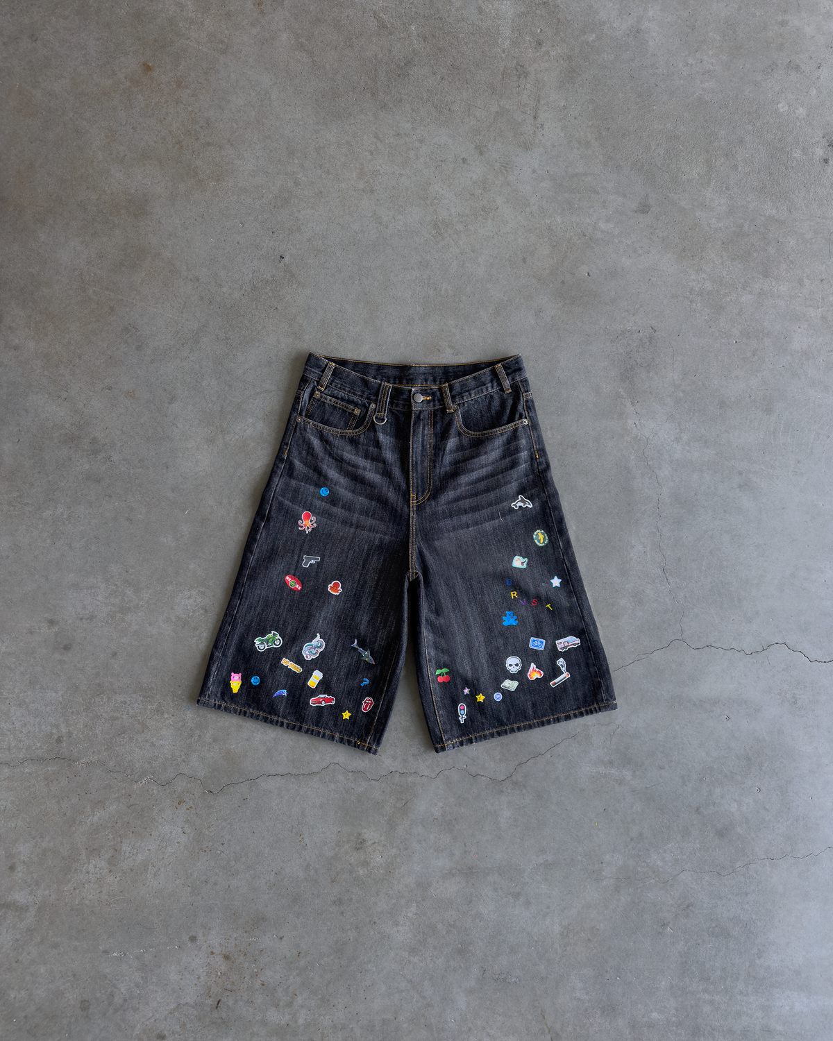 BRAVEST STUDIOS STICKER JORTS BLACK