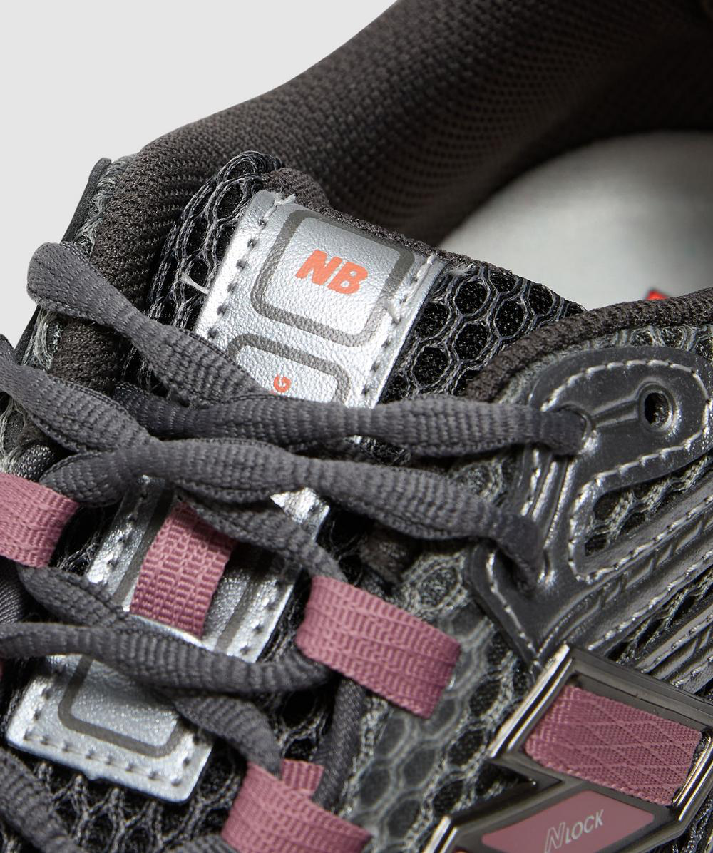 NEW BALANCE 1906R  BLACK METALLIC BURGUNDY