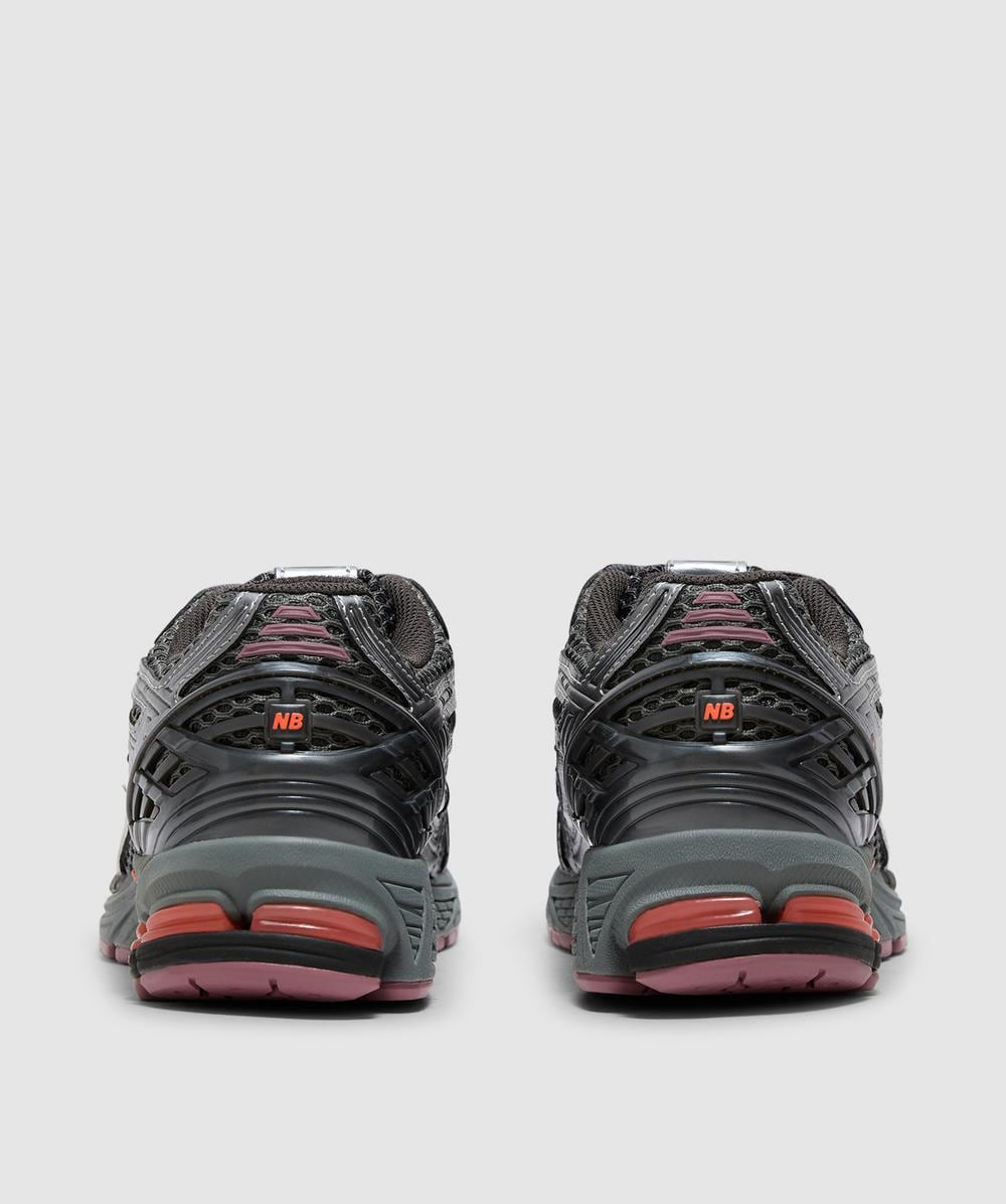 NEW BALANCE 1906R  BLACK METALLIC BURGUNDY