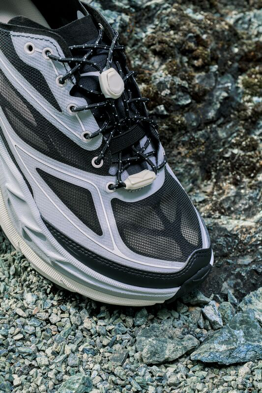 HOKA STINSON ONE7 STELLAR GREY
