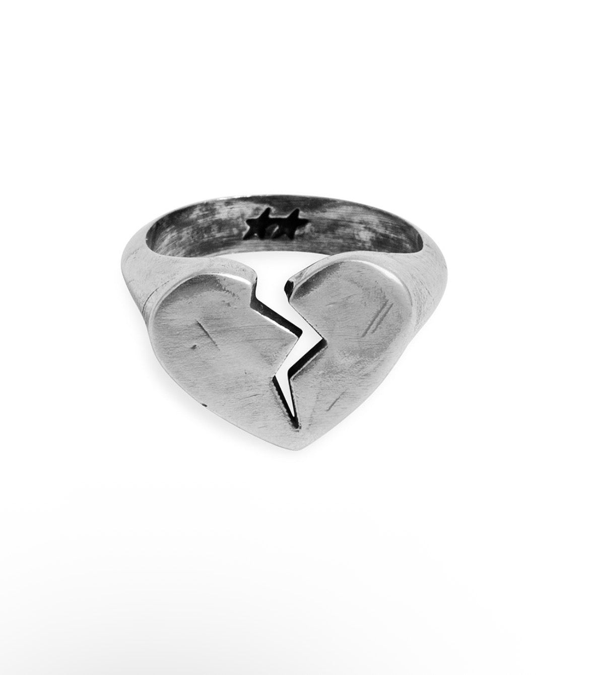 TWOJEYS BROKEN HEART RING