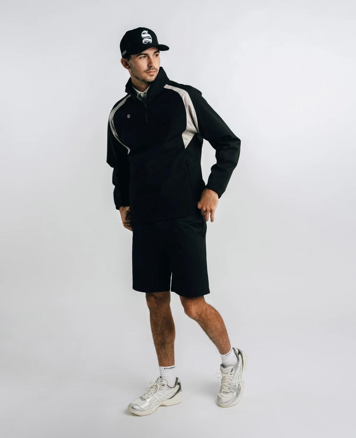 STUDENTS MYLES NYLON Q-ZIP BLACK