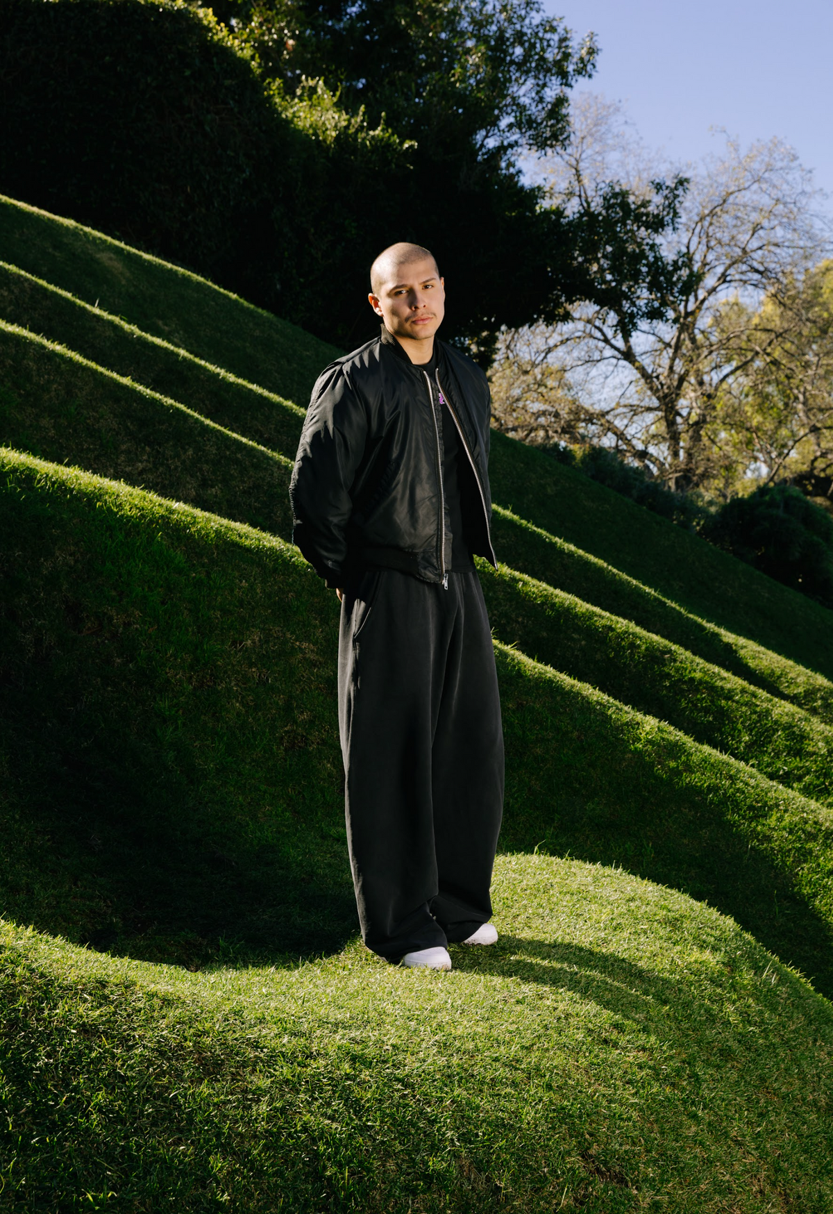 BRAVEST STUDIOS BAGGY SWEATPANTS