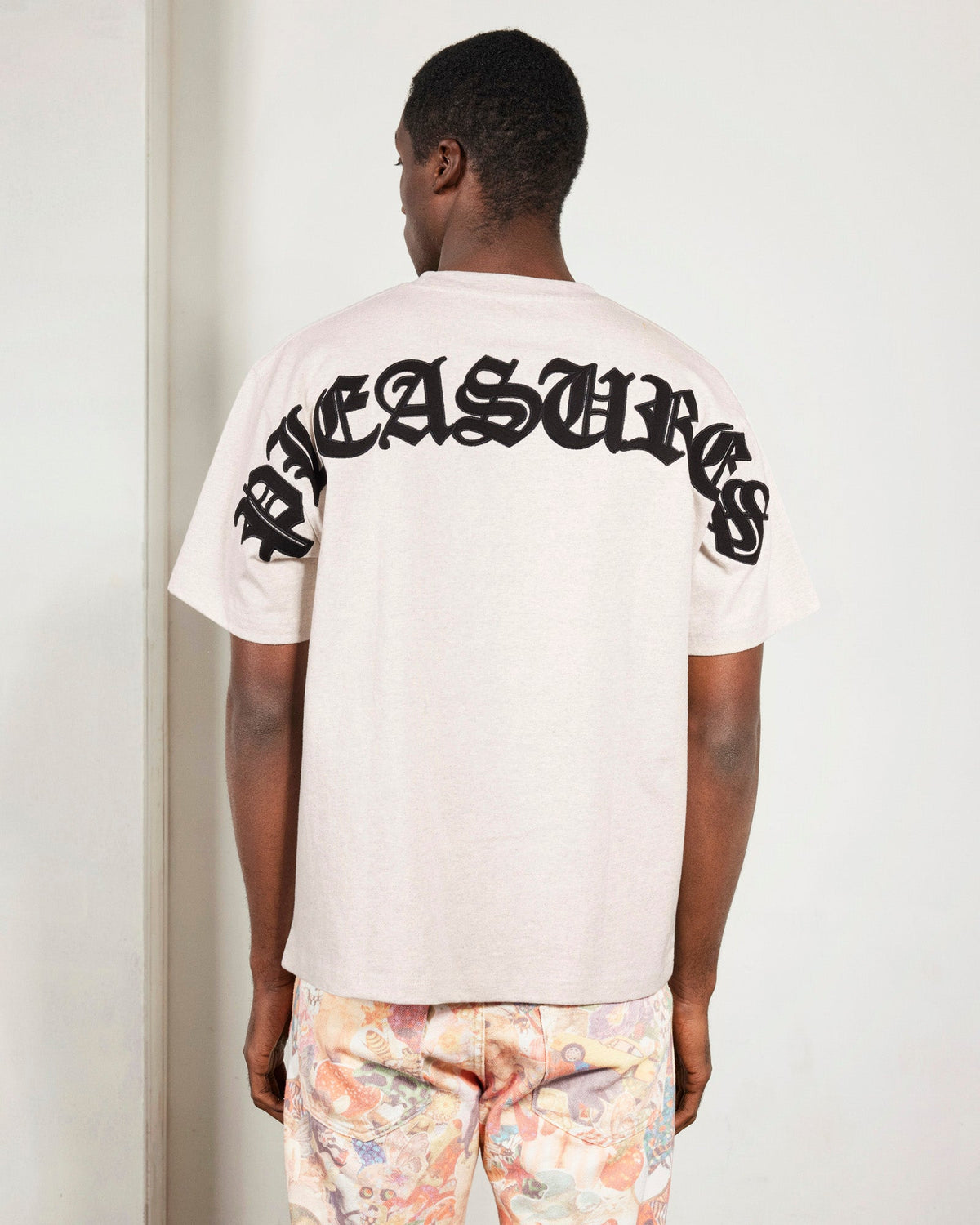 PLEASURES NEURAL APPLIQUE SHIRT
