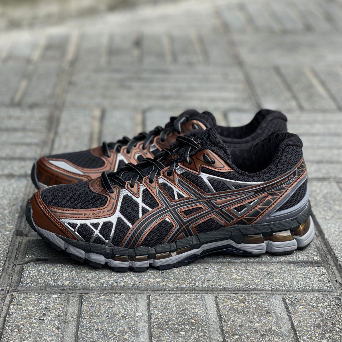 ASICS GEL- KAYANO 20 BLACK REDDISH BROWN