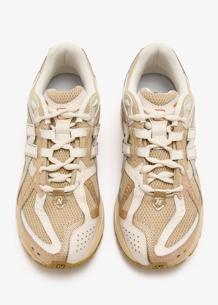 NEW BALANCE 1906U GOLD BEIGE
