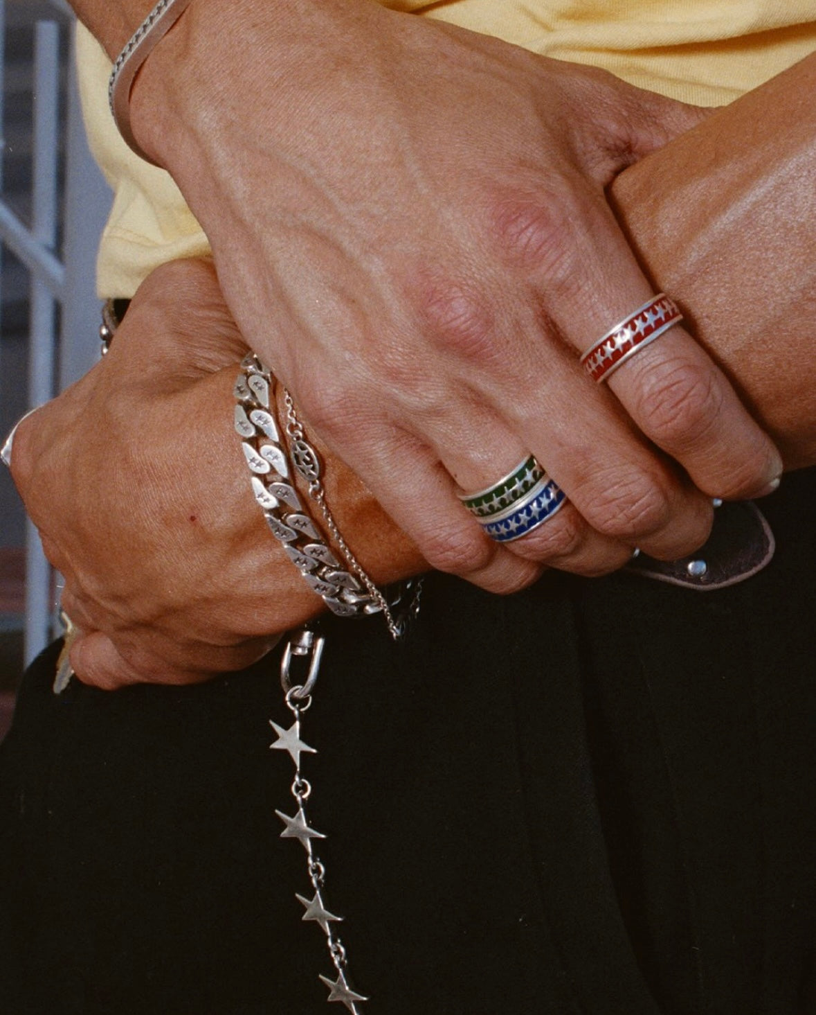 TWOJEYS ALL ROUND ICON ENAMEL RING