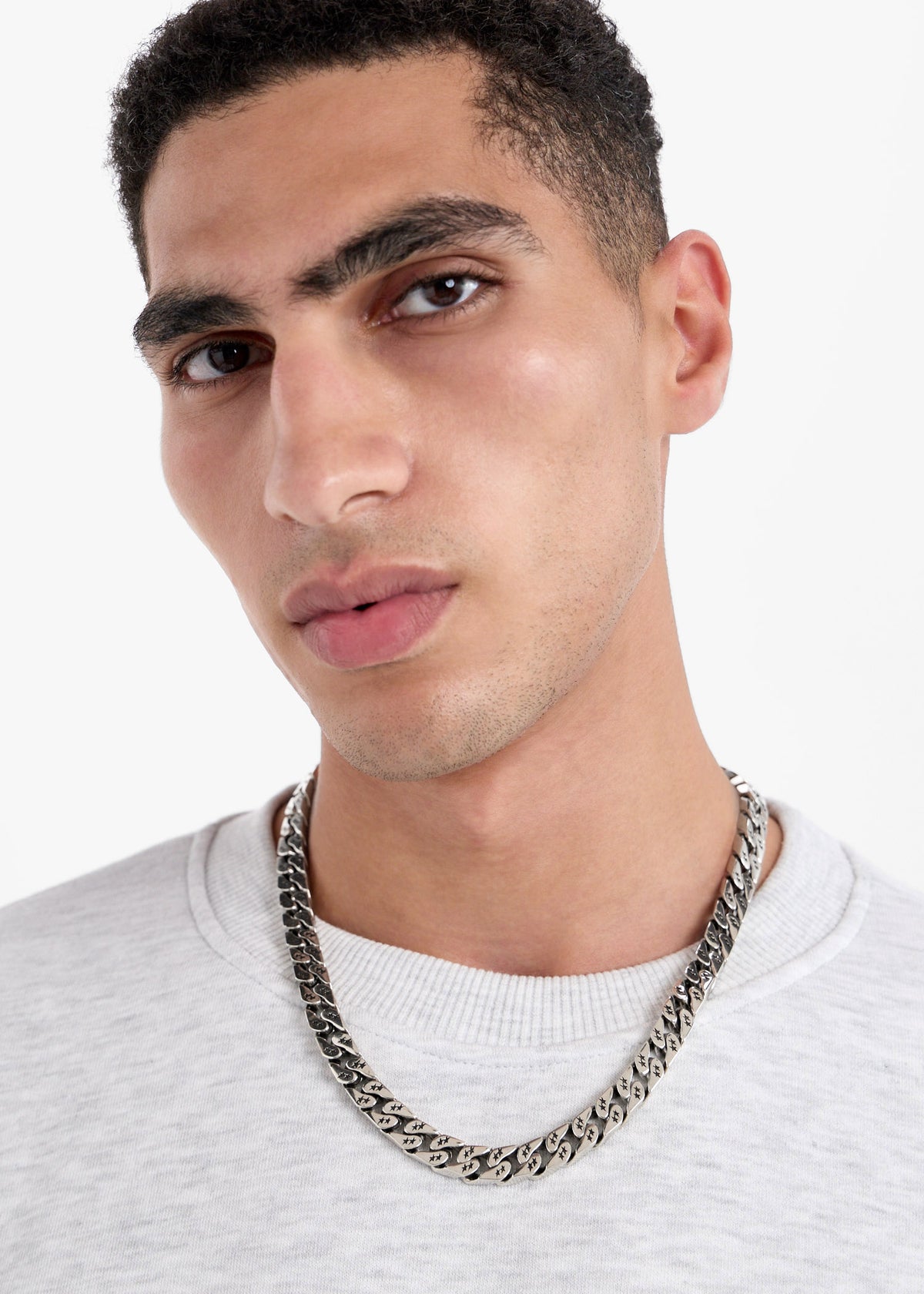 TWOJEYS BOLD CUBAN NECKLACE