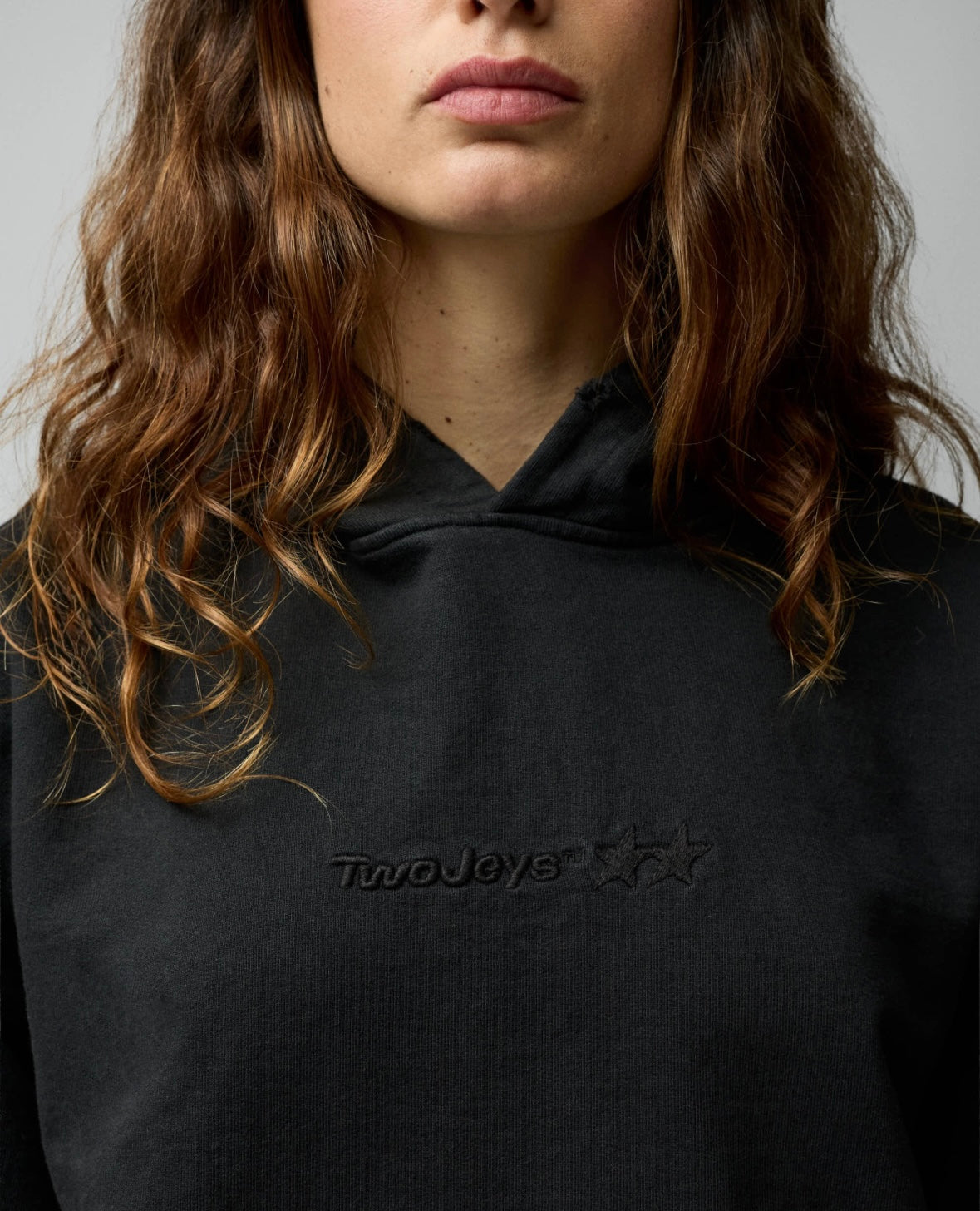 TWOJEYS STONE WASHED BLACK ICON HOODIE