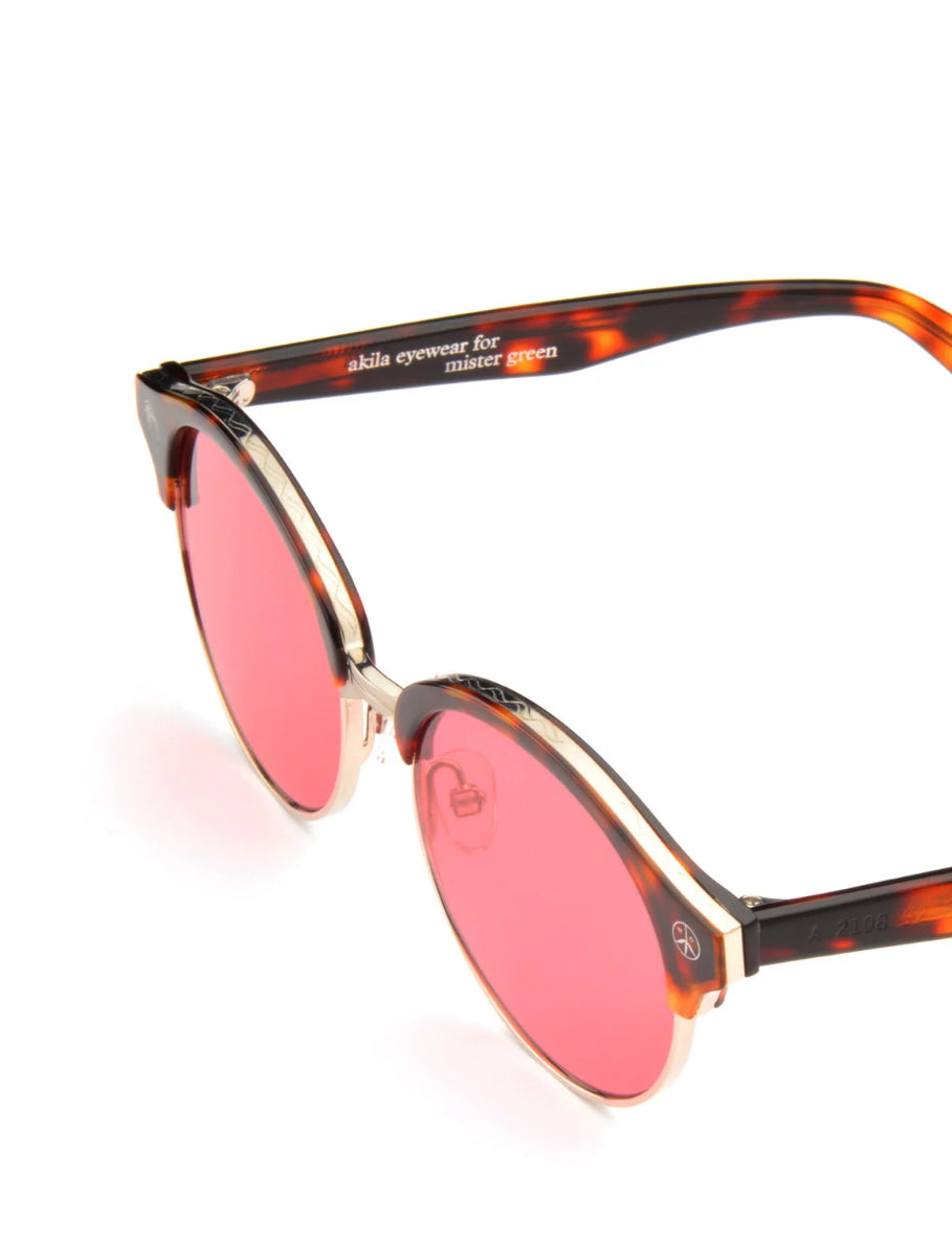 AKILA x MISTER GREEN – PHILOSOPHY RED