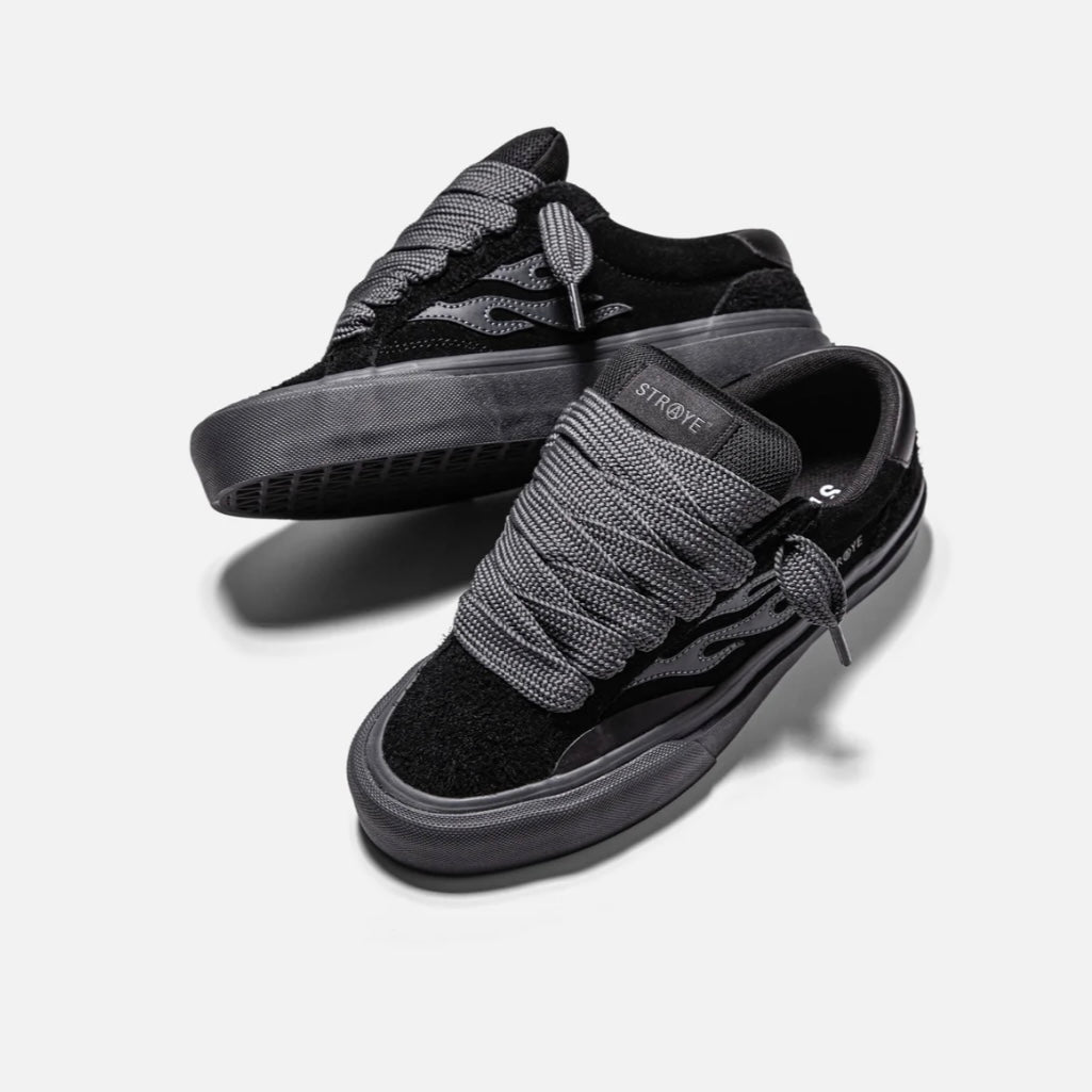 STRAYE LOGAN PUFF BLACKOUT