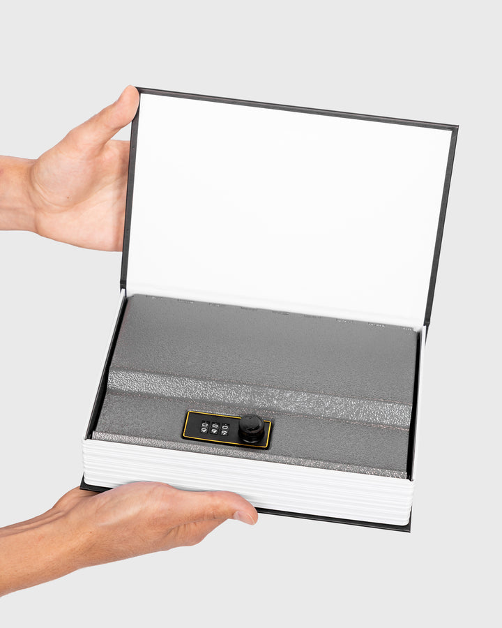 PLEASURES SAINT BOOKSAFE