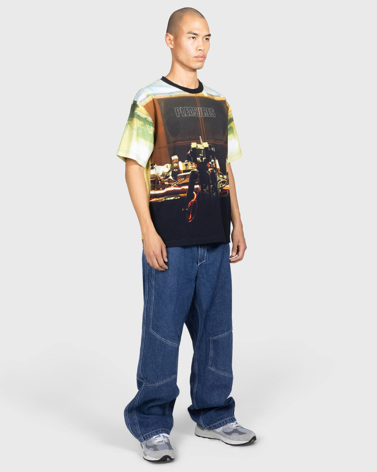 PLEASURES x BOILER ROOM VENUE SHIRT