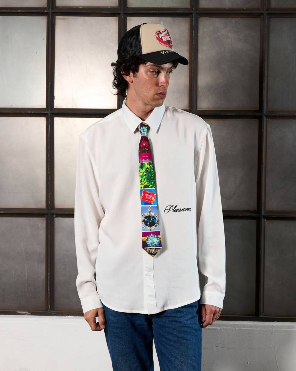 PLEASURES PILULE BUTTON UP