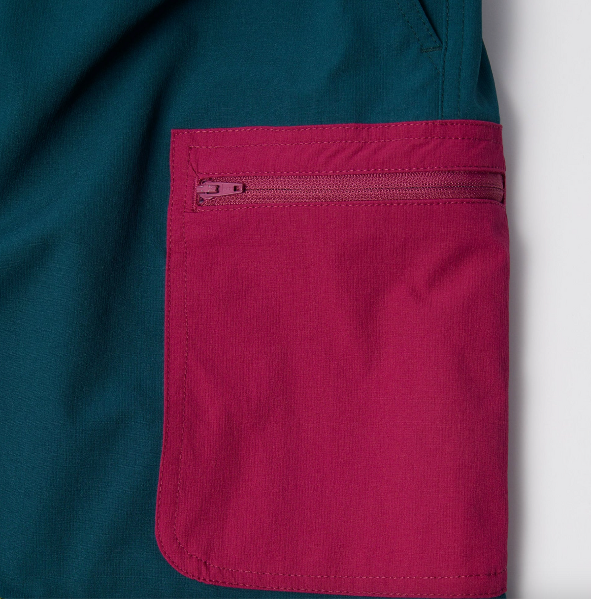 PARRA HARDLY HIKED RIPSTOP SHORTS
