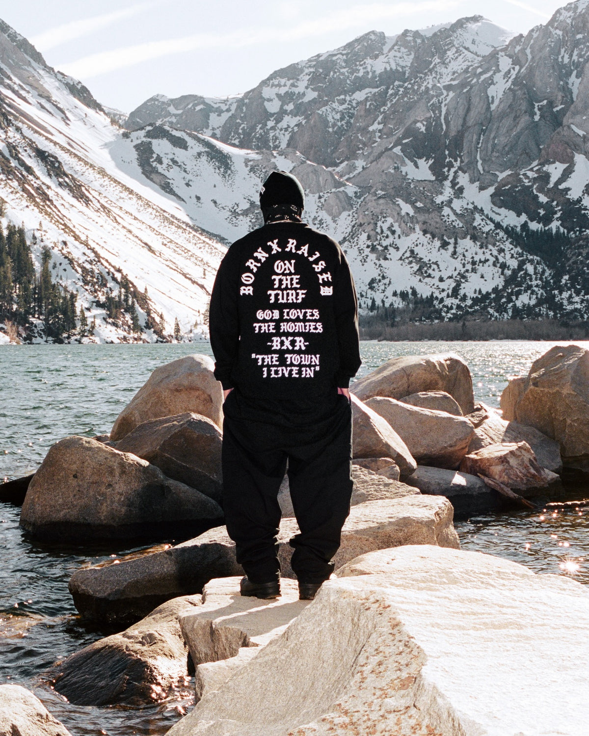 BORN X RAISED THE TOWN FELT LETTER CREWNECK