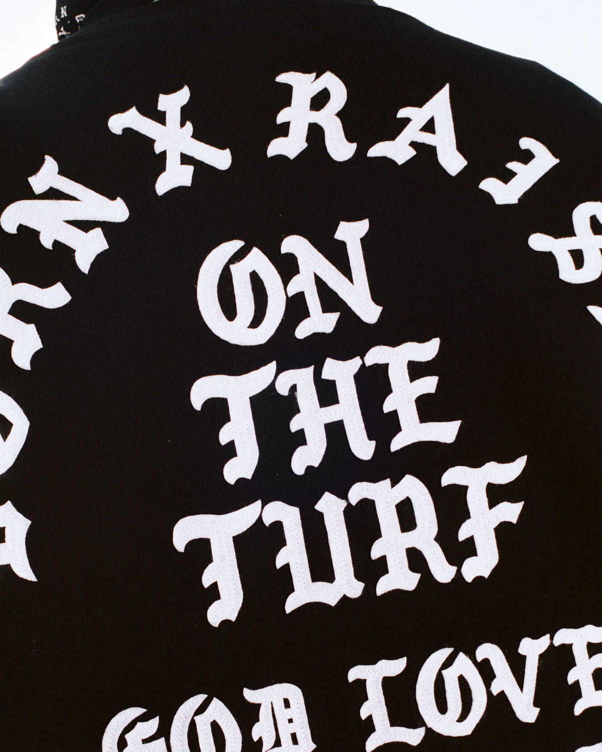 BORN X RAISED THE TOWN FELT LETTER CREWNECK